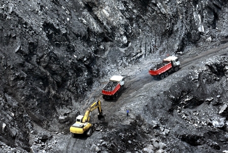 Vietnam urged to join EITI for mining transparency