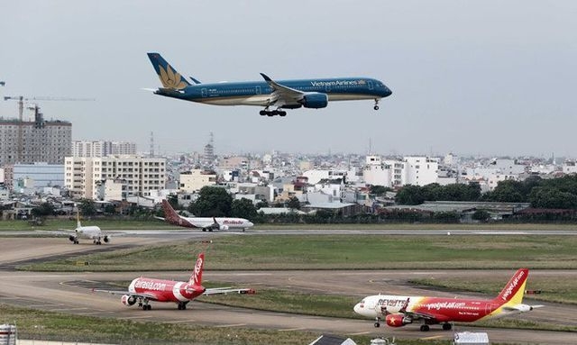 More airlines join market, create infrastructure bottlenecks