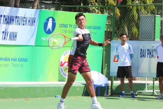 Nam reaches singles quarterfinals of the VN F5 Futures