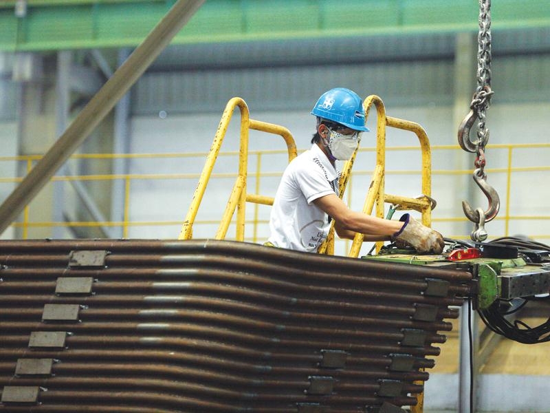 Economists warn of growing trade deficit towards ROK