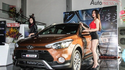 Auto industry has low ratio of local content