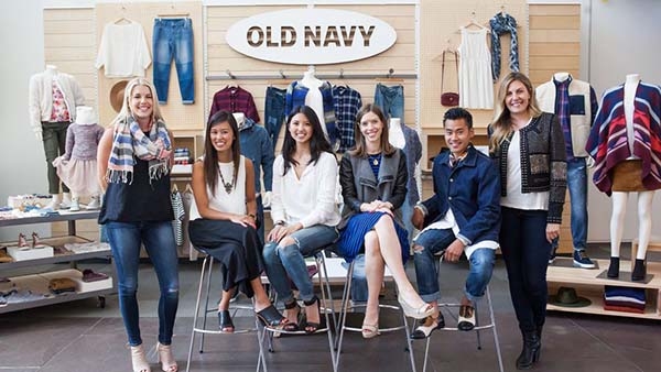 Old Navy opens the first store in Hanoi