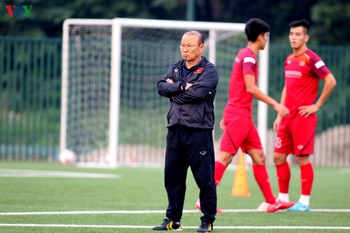 Coach Park Hang-seo holds first training after signing new contract