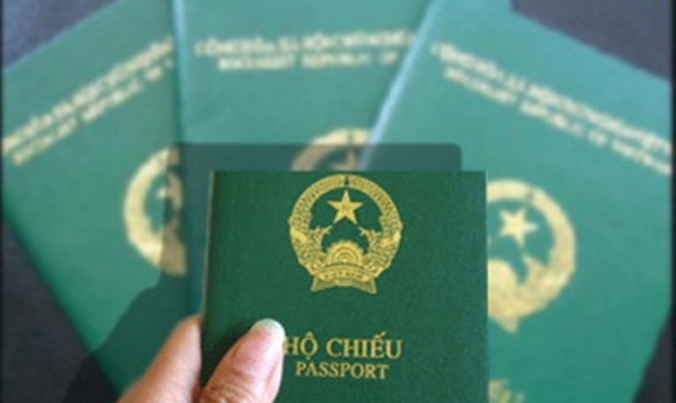 Why more Vietnamese are giving up their citizenships