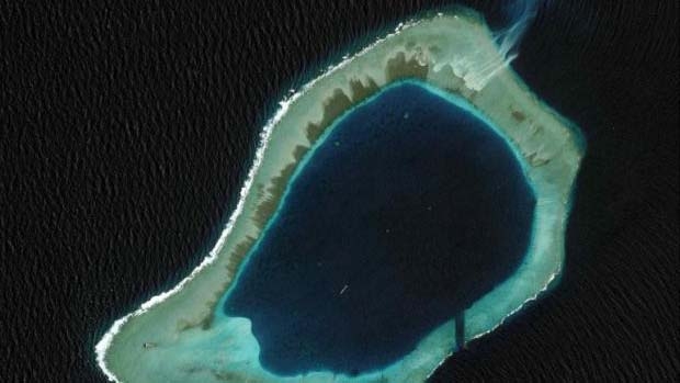 US bombers flew near China-built island in East Sea