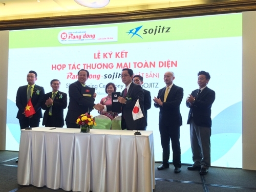 Rang Dong Plastic JSC signs strategic deal with Sojitz Pla-Net