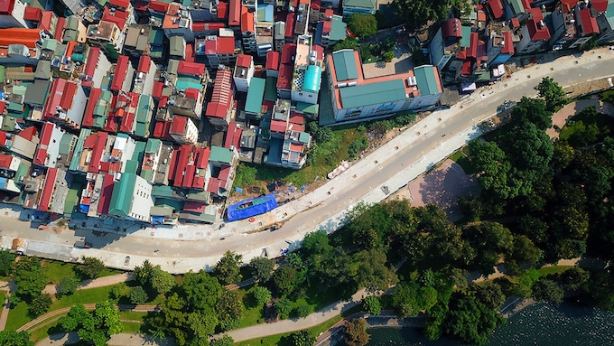 This 2,000 ft road in Hanoi takes forever to build