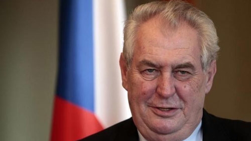 Czech president bans US ambassador from Prague Castle