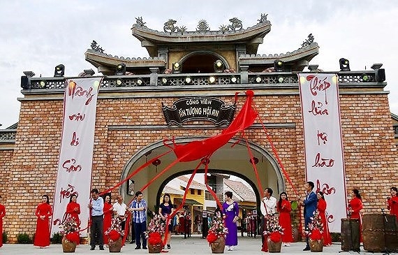 Hoi An Impression ThemePark opens