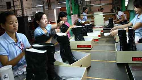 Vietnamese shoemakers too reliant on imports