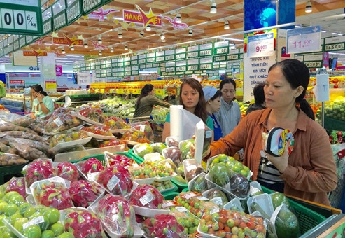 Traditional markets winning retail battle with supermarkets in Vietnam