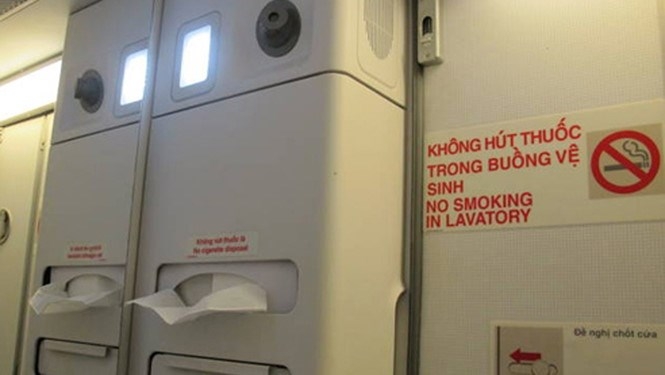 Korean man fined for smoking on flight to Hanoi