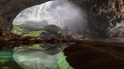 President Barack Obama calls for conservation of Ha Long, Son Doong