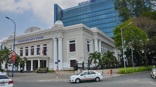 Vietnam's stock exchanges to merge