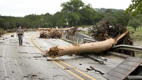 Christmastime storms, tornadoes kill at least 41 in US