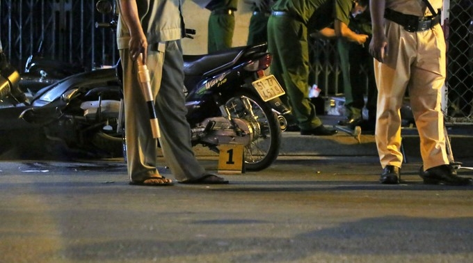 Saigon's brave people should not play 'cascadeurs' for official security force