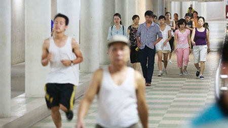 Subways become a joy for pedestrians