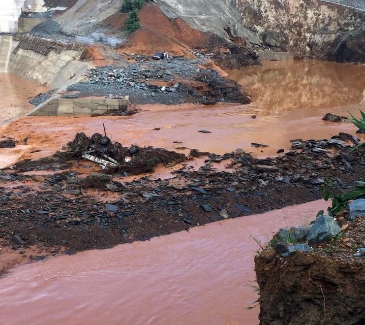 Hydropower dam tunnel collapses in central Vietnam flash floods, many missing