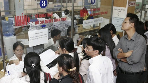 Vietnam plans to drop fines for some tax defaulters