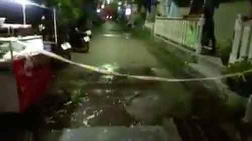 Bombs in Thai resort kill one, injure nine, including foreigners