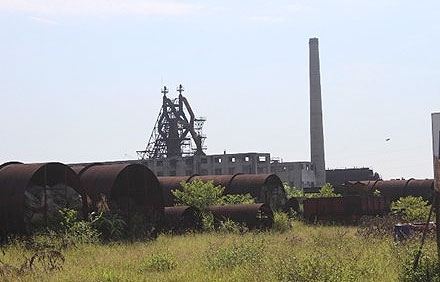 Authorities shut down yet another multi-million steel project