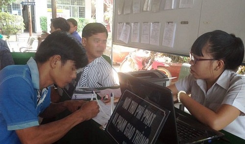 Vietnamese metropolis to allow traffic violators to pay fine via PO