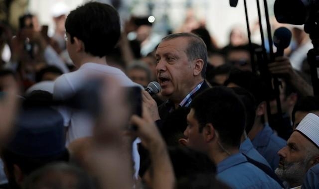 Arrests hit 6,000 as Turkey cracks down on army and judges after coup bid