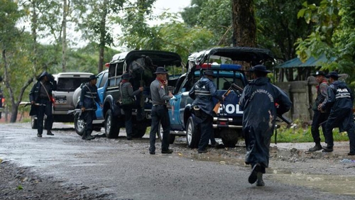 Military lockdown cuts off UN aid to strife-hit Myanmar region