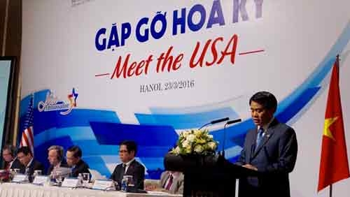 Hanoi courts US investment