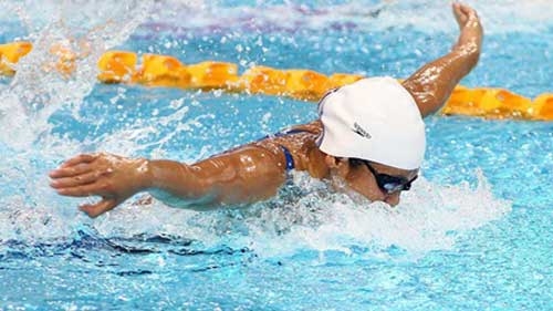 Vien stars in the pool with 16 golds