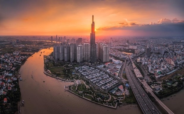 Vietnam attracts investors in the face of economic uncertainty