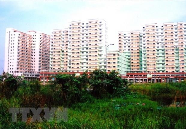 Vietnam needs to complete land market: experts