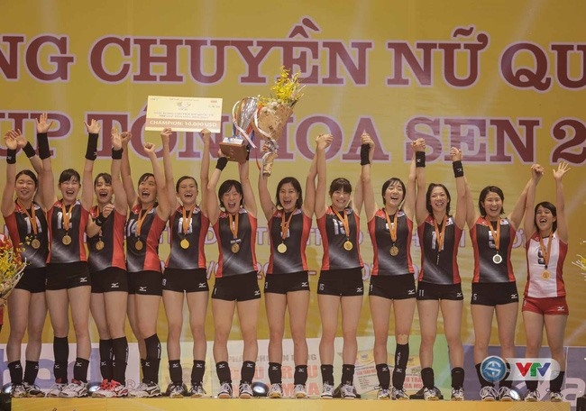 Japanese Students win VTV Cup