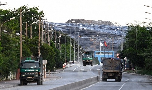 HCM City spends over US$134,000 on daily waste treatment