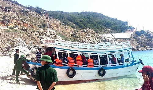 Vietnam tightens water tourism safety standards