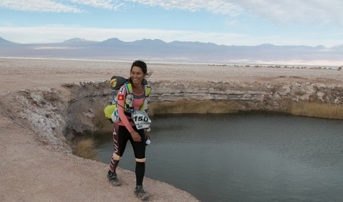 Vietnamese girl quits decent job to conquer deserts