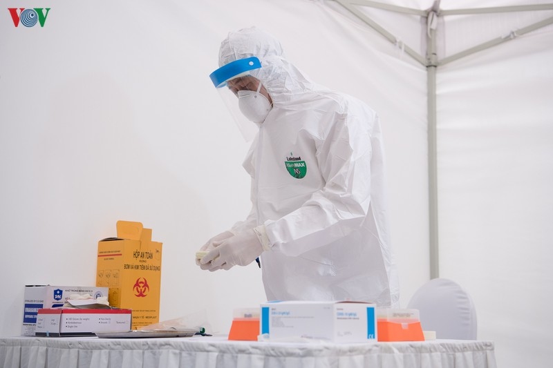 Chuyên gia cảnh báo không tự ý dùng vaccine lao để phòng Covid-19