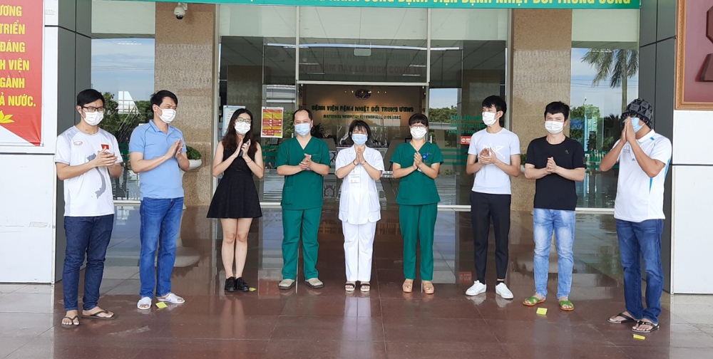 Thêm 2 bệnh nhân khỏi bệnh, còn 4 ca mắc Covid-19 điều trị tại Hà Nội