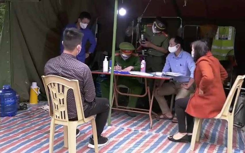 Nhóm người bỏ trốn cách ly đi sinh nhật bị phạt 14,5 triệu đông