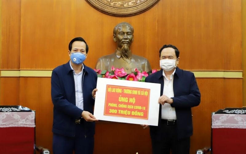 MTTQ công khai, minh bạch việc hỗ trợ người dân trong dịch Covid-19