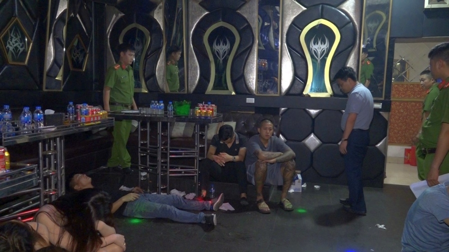 Phát hiện 99 đối tượng sử dụng ma túy trong quán bar, karaoke ​