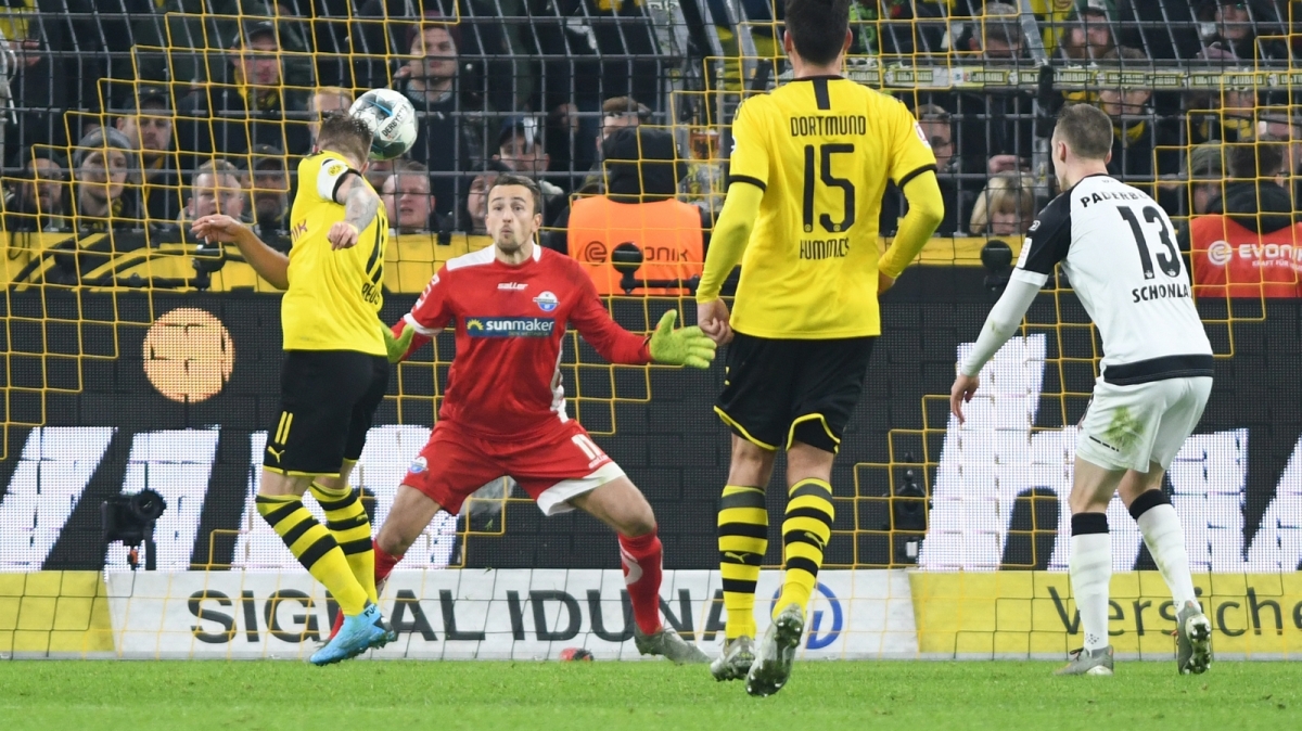 Paderborn - Dortmund: Không còn đường lùi