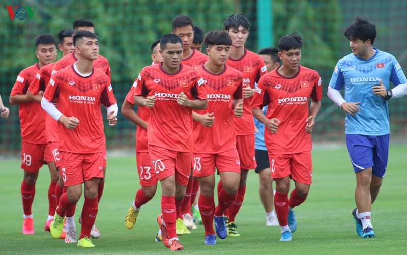 Sao trẻ HAGL và các tuyển thủ U22 chơi ra sao ở Vòng 8 V-League?