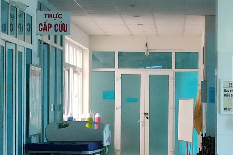 Trèo cột điện cao thế bắt chim, một học sinh bị điện giật nguy kịch