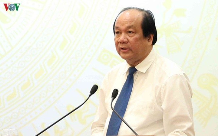 Quản lý, cách ly an toàn chuyên gia nước ngoài trở lại làm việc