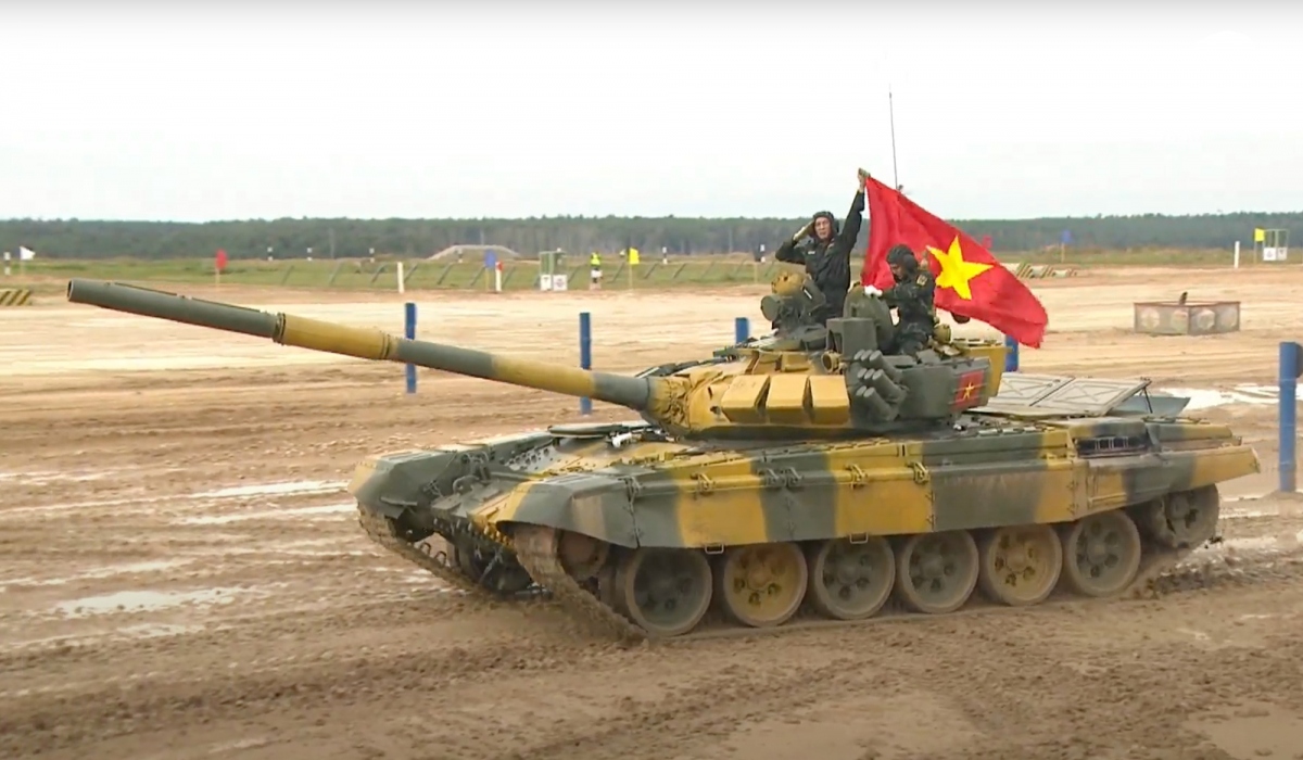 Đội tuyển xe tăng Việt Nam về đích đầu tiên trong ngày ra quân tại Army Games