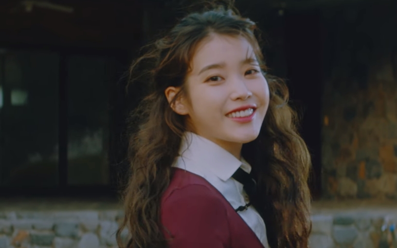 IU, Suga (BTS) chiếm lĩnh các bảng xếp hạng âm nhạc với MV “Eight“