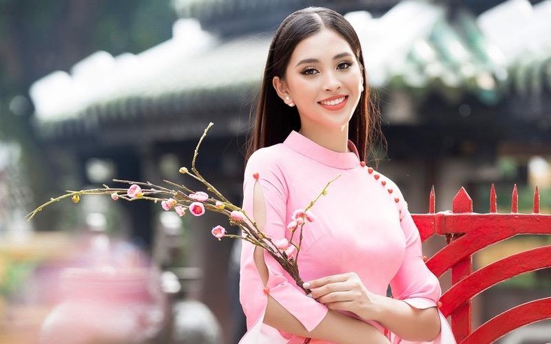 Áo dài cách tân: Sáng tạo nhưng phải có chừng mực