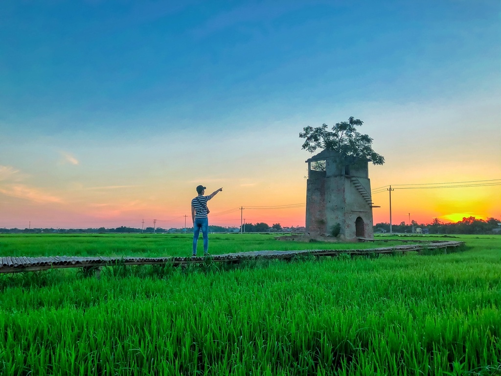 Lò gạch cũ gần Hội An đẹp như phim trong khung hình check-in