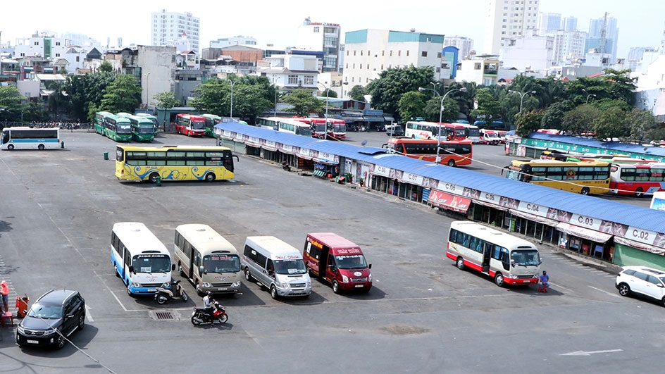 Hành khách liên tỉnh qua TPHCM giảm 87% do dịch Covid-19